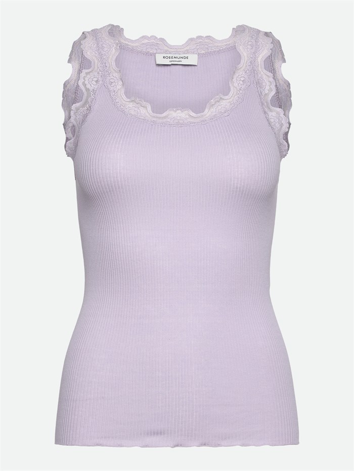 Rosemunde ikoniske Babette silketop med blonder - Purple heather