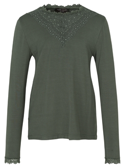 Rosemunde blouse LS w/lace - Dark Pine